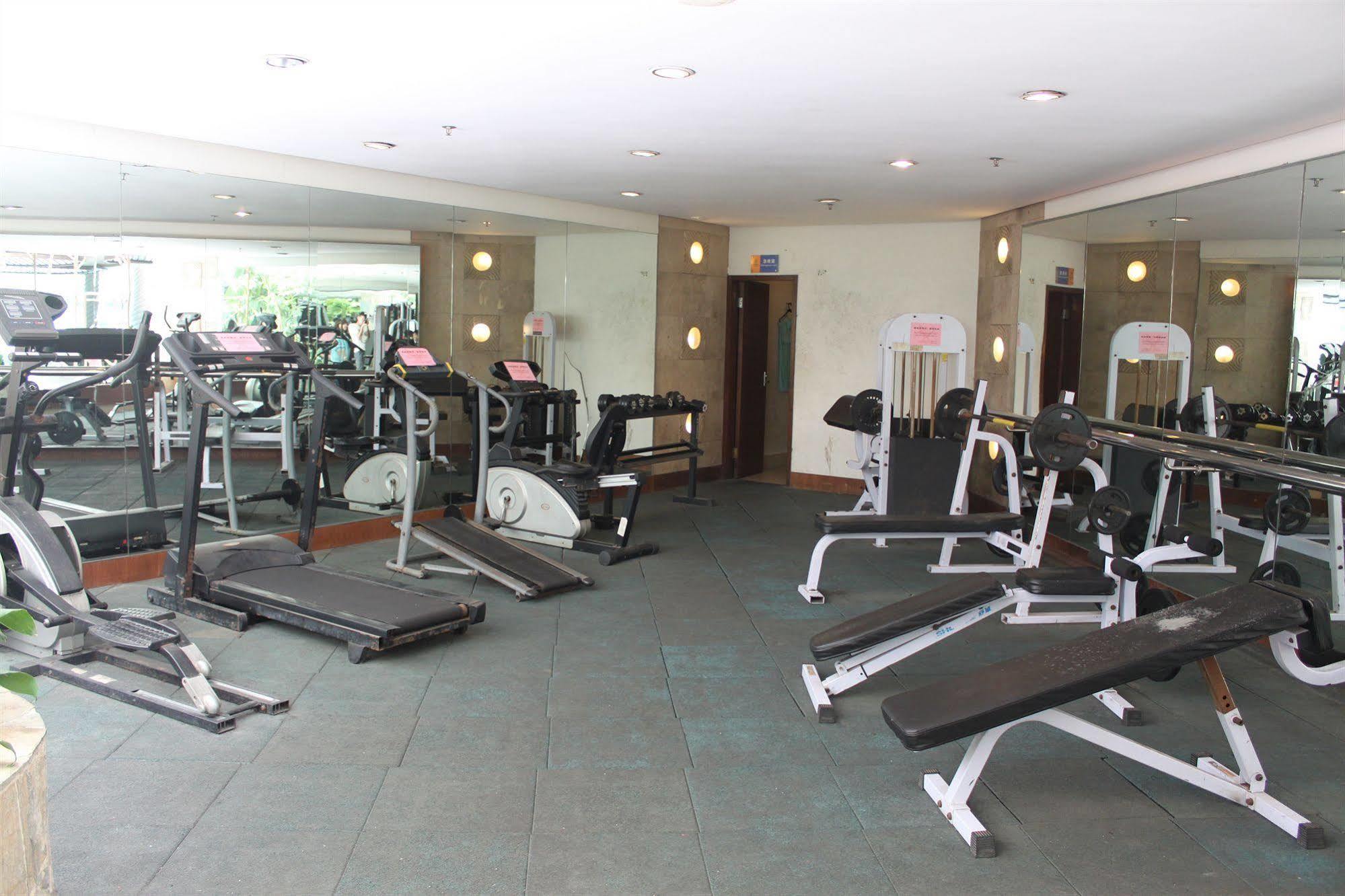 Yihe Hotel Guangzhou Dış mekan fotoğraf
